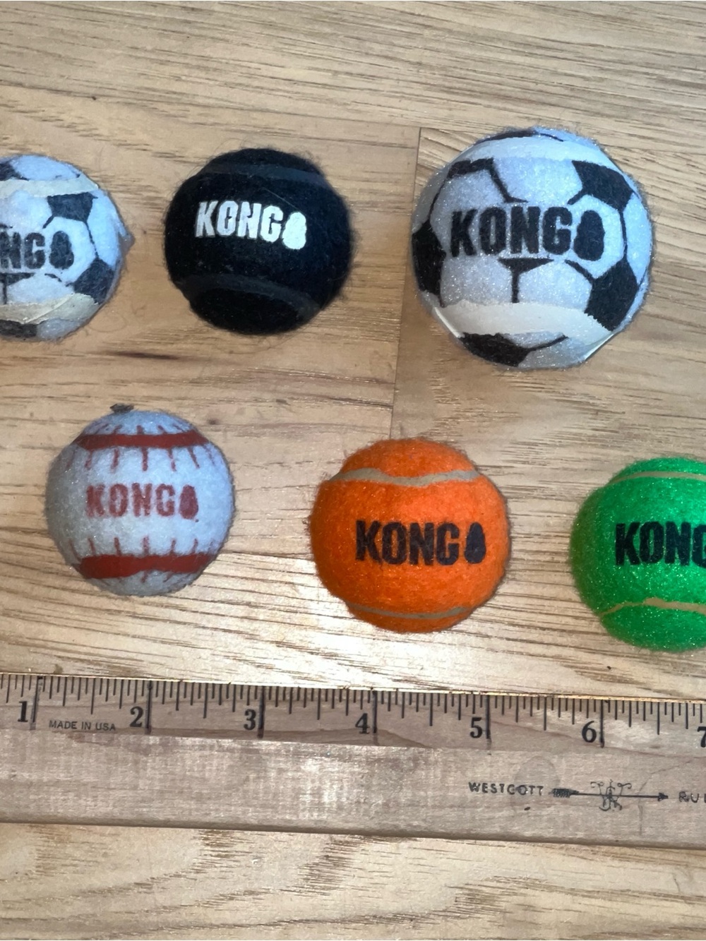 Lot Six Dog Toy XS KONG Balls New And Nearly New